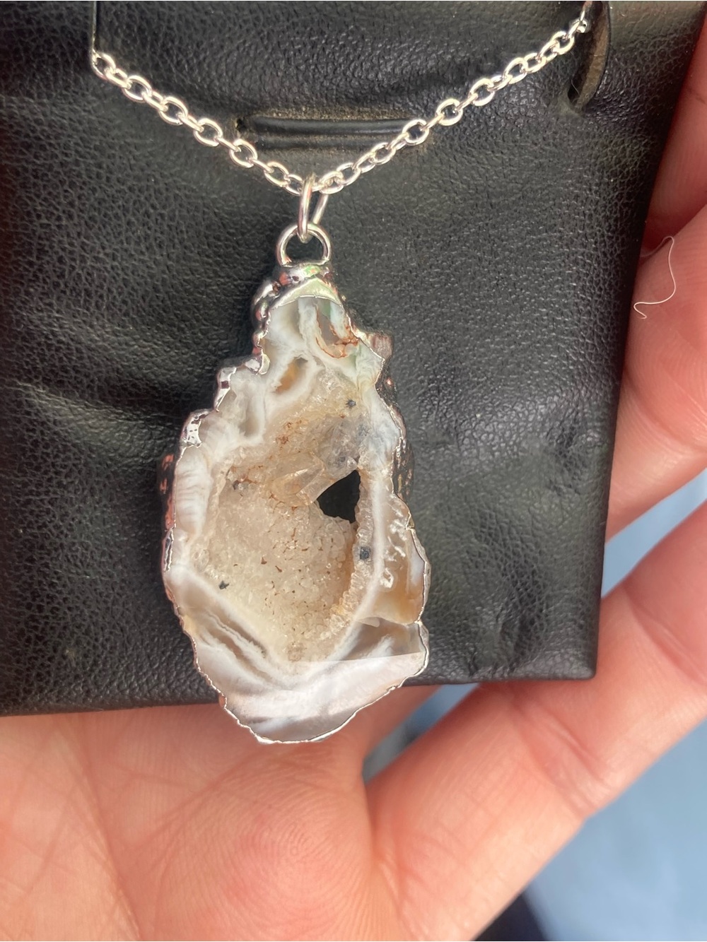 Sterling Silver Geode Pendant Necklace in Cream and White